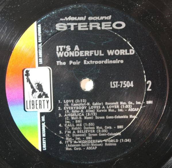 The Pair Extraordinaire : It's A Wonderful World (LP, Album)