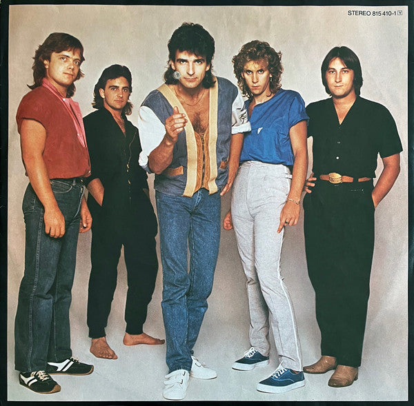 Saga (3) : Heads Or Tales (LP, Album, Red)