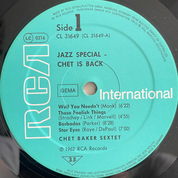 Chet Baker : Chet Is Back! (LP, Album, RE)