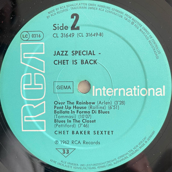 Chet Baker : Chet Is Back! (LP, Album, RE)