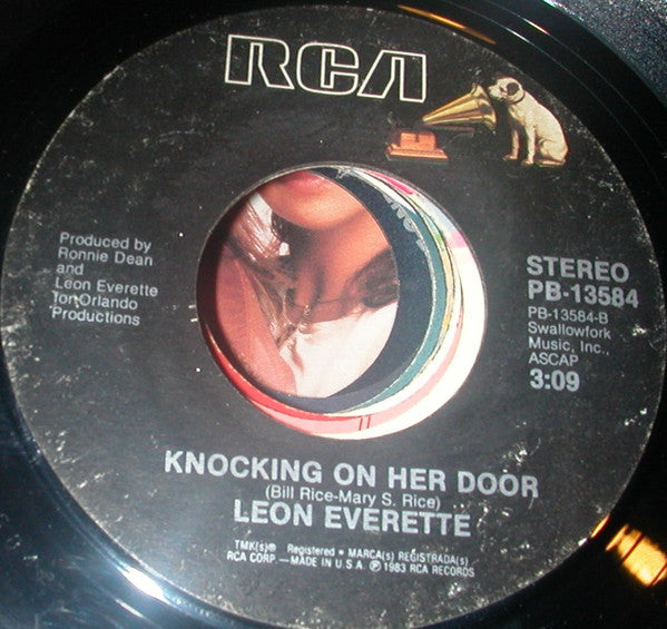 Leon Everette : The Lady, She's Right / Knocking On Her Door (7", Single)