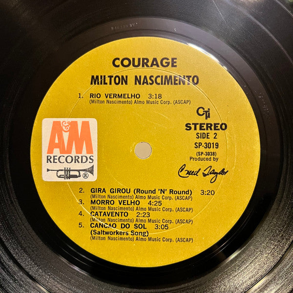 Milton Nascimento : Courage (LP, Album, Gat)