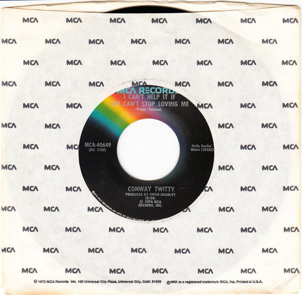 Conway Twitty : I Can't Believe She Gives It All To Me (7", Single)