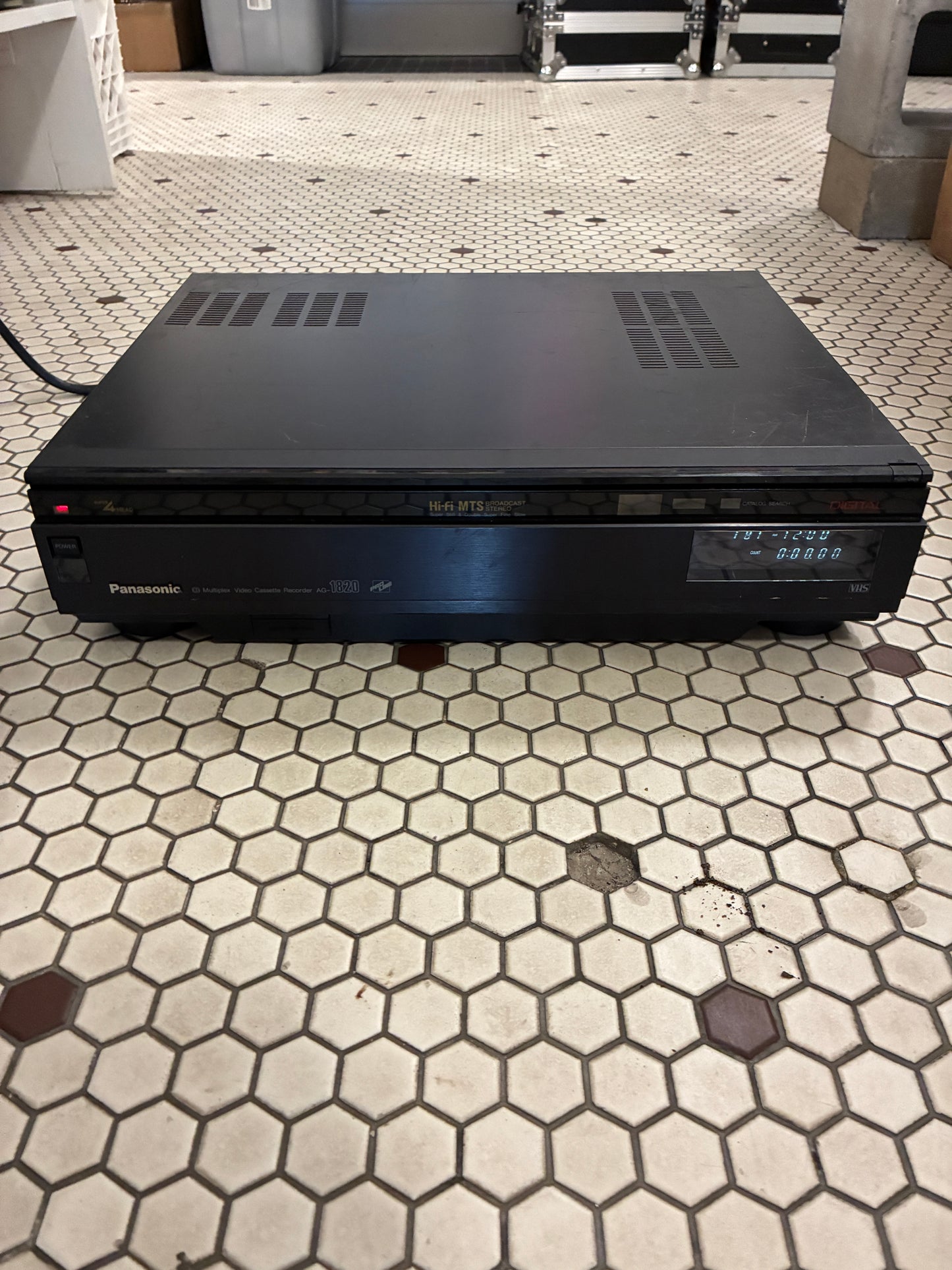 Panasonic AG-1820