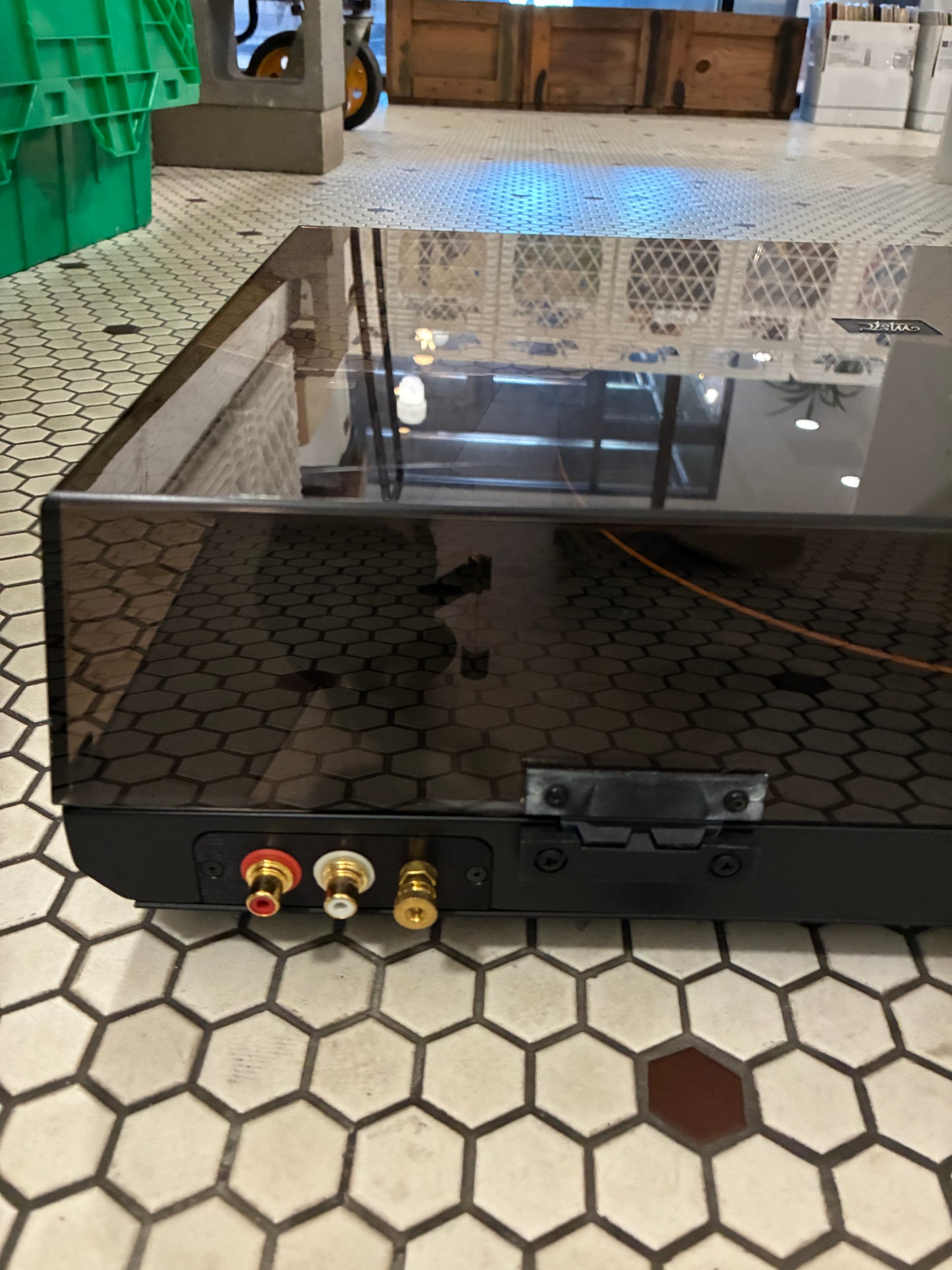 Mofi Ultradeck Turntable