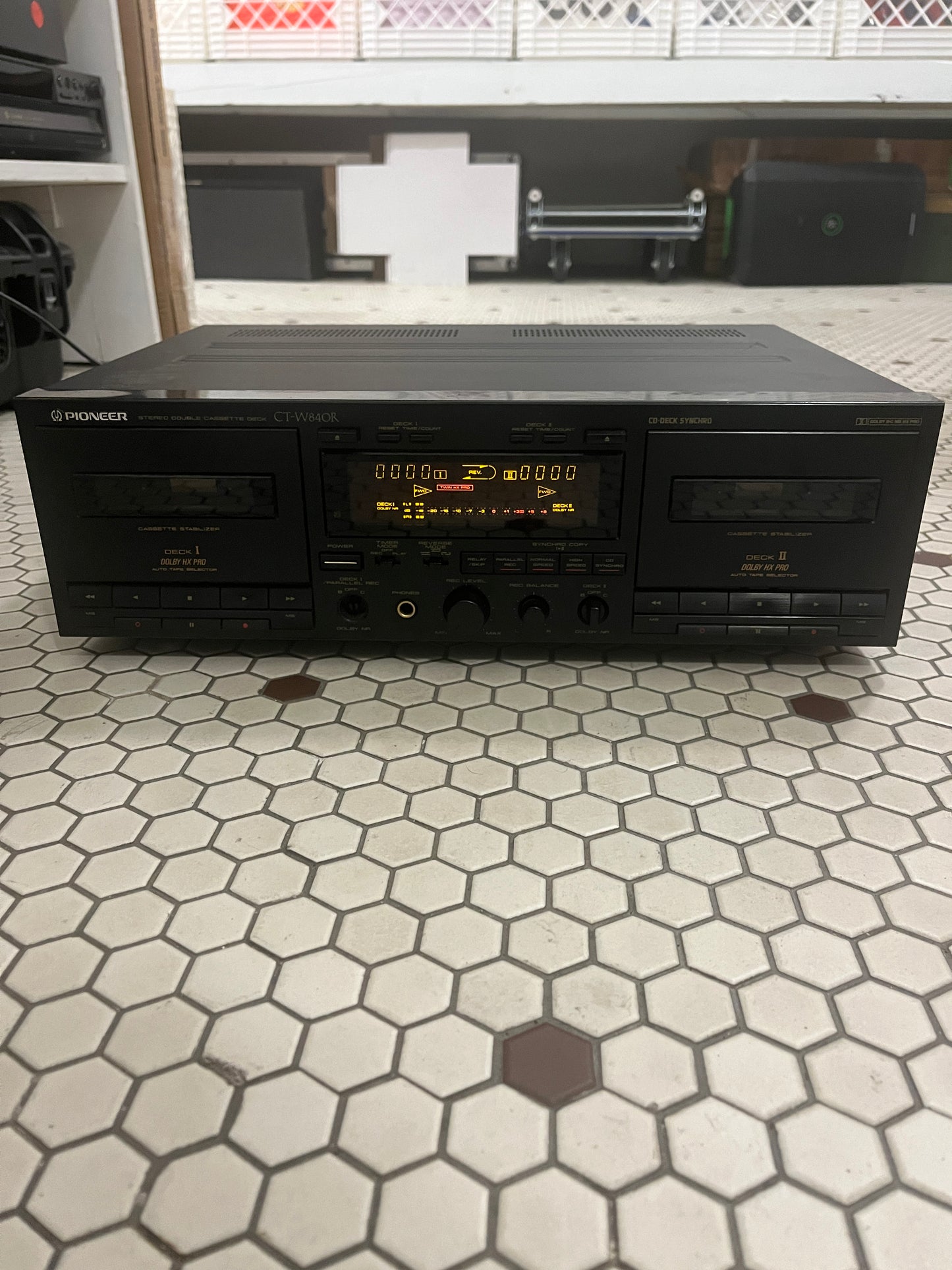 Pioneer CT-W840R cassette deck