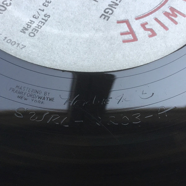 Rockers Revenge Featuring Donnie Calvin : Walking On Sunshine ‘82 (12", Sou)