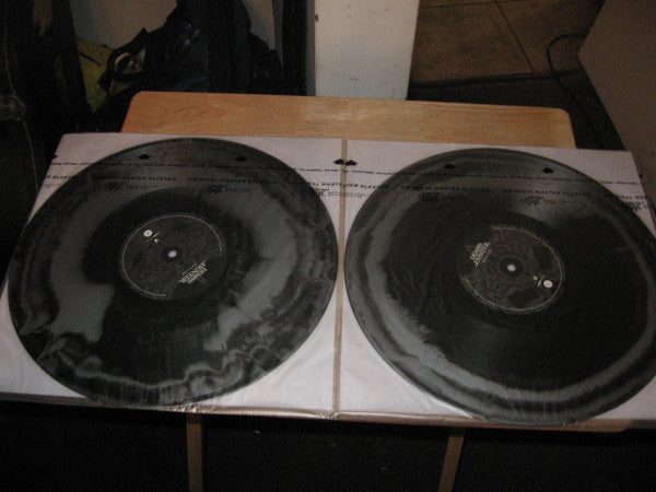 Demon Hunter : Outlive (2xLP, Album, Bla)
