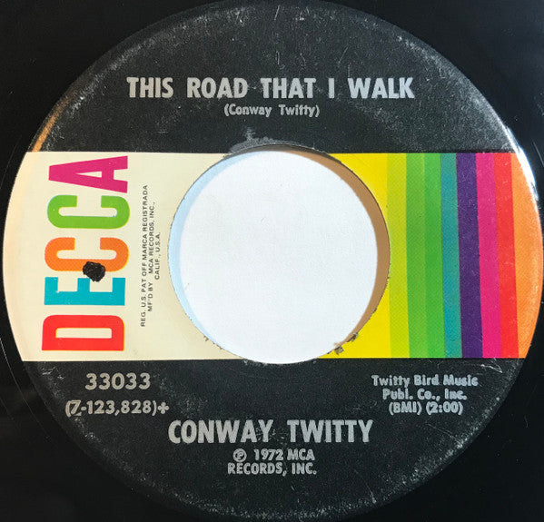 Conway Twitty : She Needs Someone To Hold Her (When She Cries)  (7", Single, Glo)