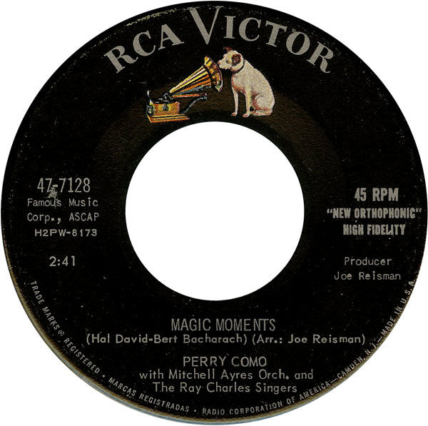 Perry Como With Mitchell Ayres Orch.* And The Ray Charles Singers : Magic Moments / Catch A Falling Star (7", Single, Ind)