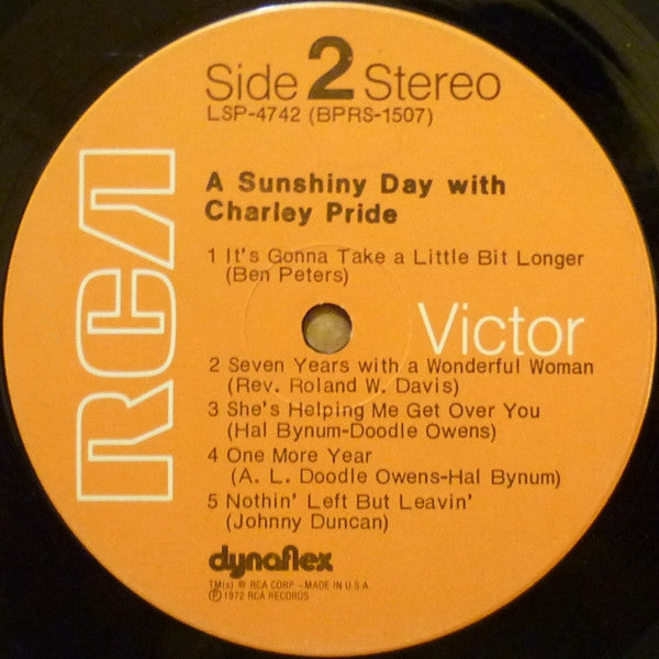 Charley Pride : A Sunshiny Day With Charley Pride (LP, Album, Ind)