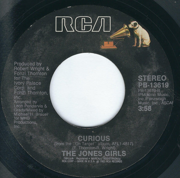 The Jones Girls : On Target (7", Styrene, Ind)