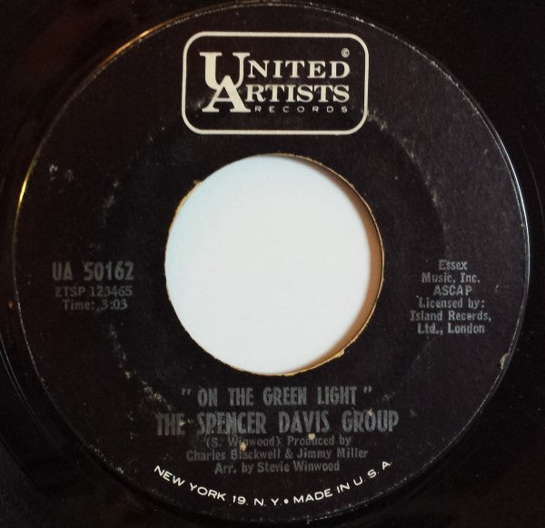 The Spencer Davis Group : Somebody Help Me / On The Green Light (7", Single, Styrene)