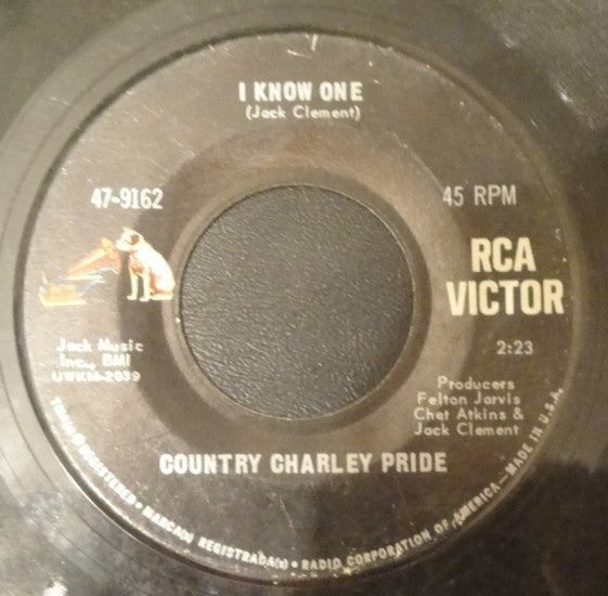 Country Charley Pride* : I Know One / Best Banjo Picker (7", Single, Ind)