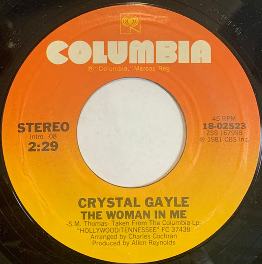 Crystal Gayle : The Woman In Me / Crying In The Rain (7", Pit)