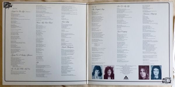 Queen : A Night At The Opera (LP, Album, Gat)