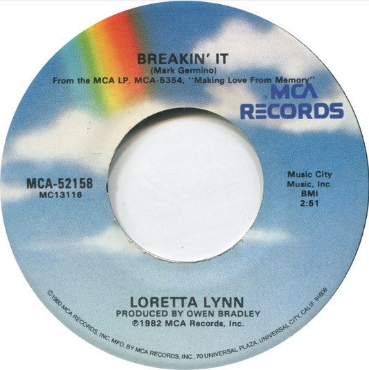 Loretta Lynn : Breakin' It / There's All Kinds Of Smoke (7")