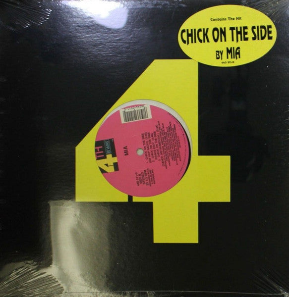 Mia (26) : Chick On The Side (12")