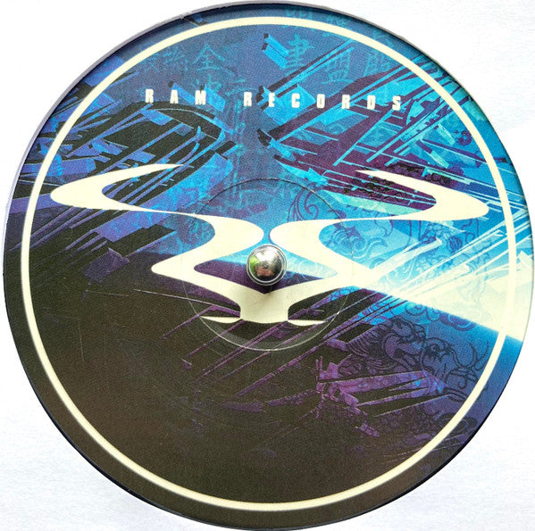 Noisia / Noisia & Mayhem (7) : Facade / Moonway Renegade (12")