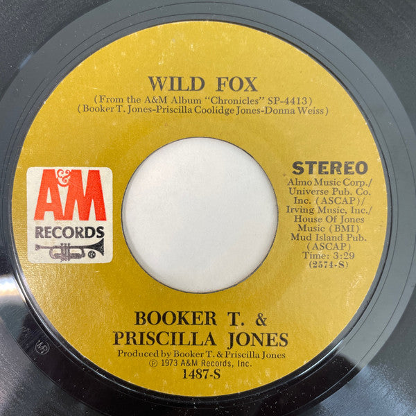 Booker T. Jones & Priscilla Jones : Wild Fox / The Crippled Crow (7", Single)