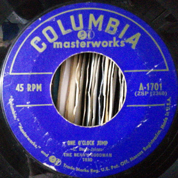 Benny Goodman And His Orchestra : One O'Clock Jump And Don't Be That Way (7", EP)