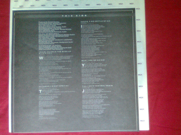 Jerry Jeff* : Contrary To Ordinary (LP, Album, Gat)