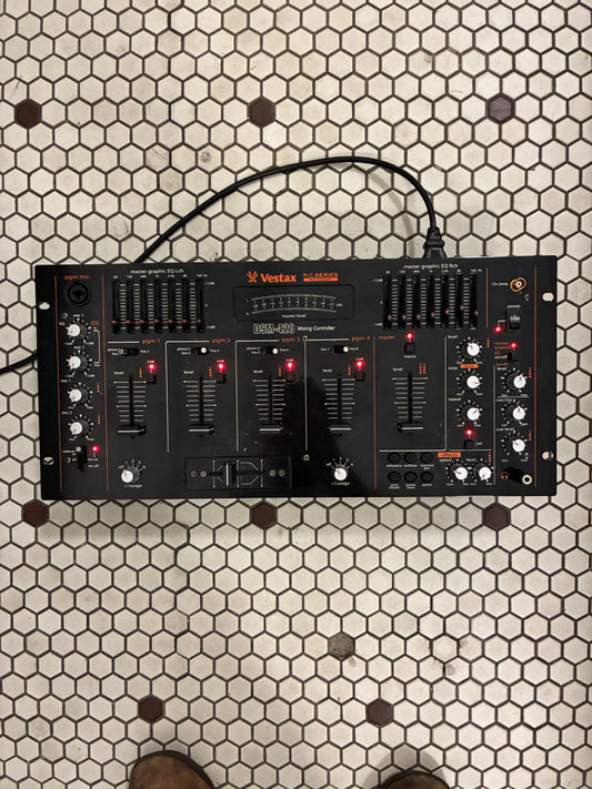 Vestax DSM-420 DJ Mixer