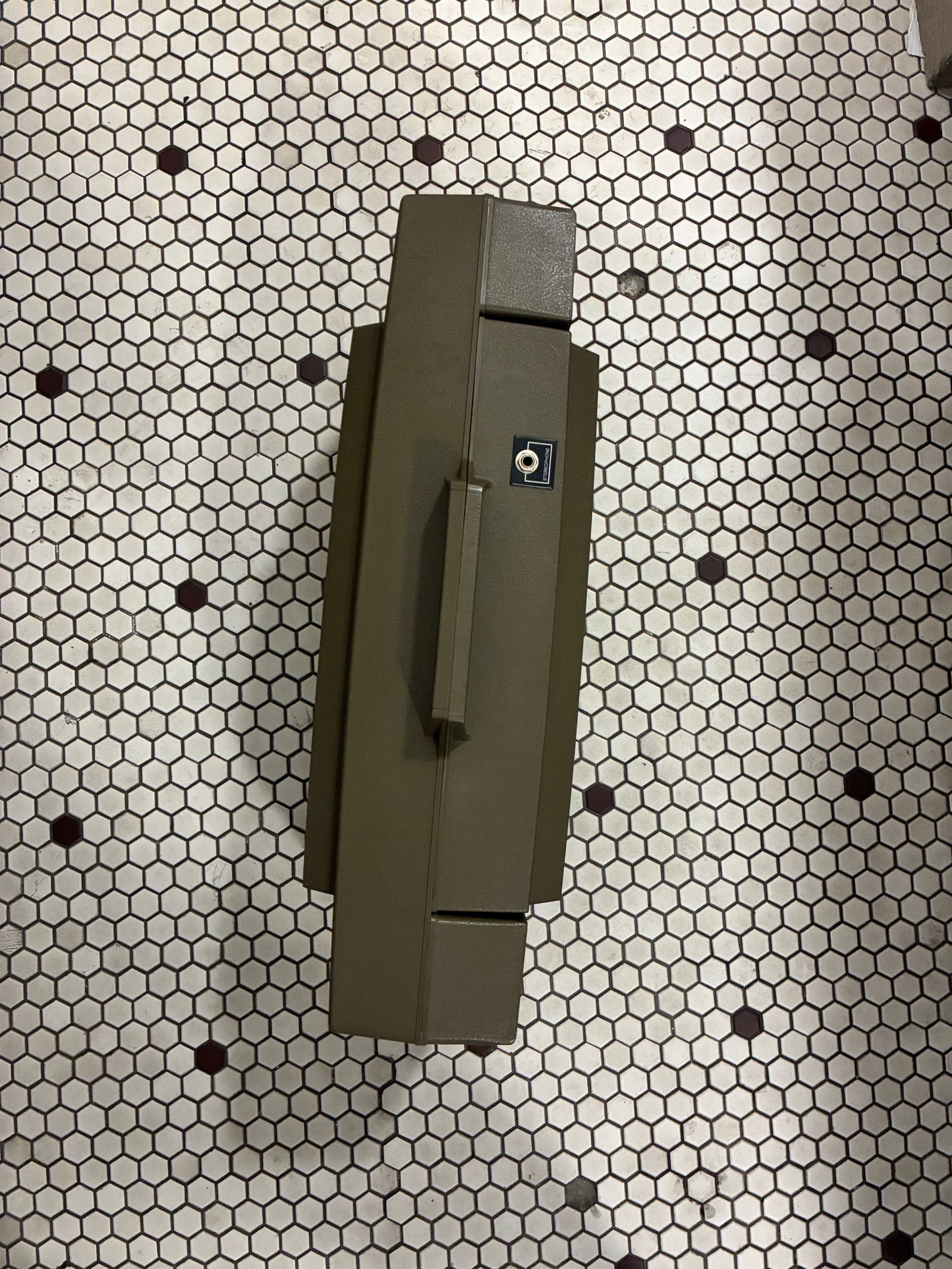 General Electric Wildcat Suitcase Turntable