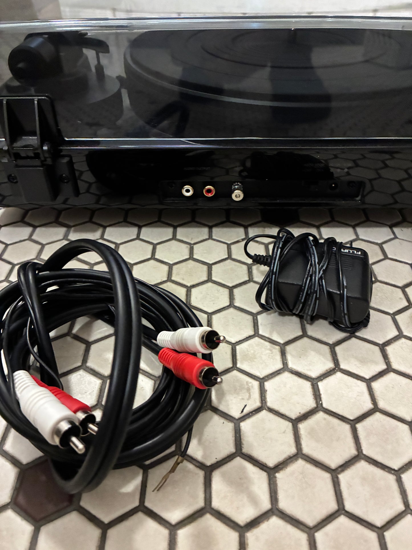 Fluance RT 82 T Turntable