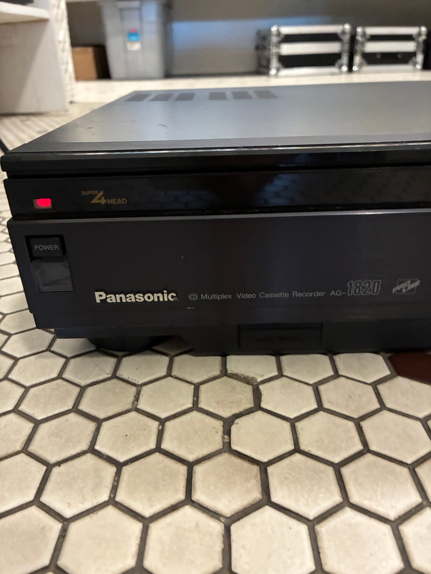 Panasonic AG-1820