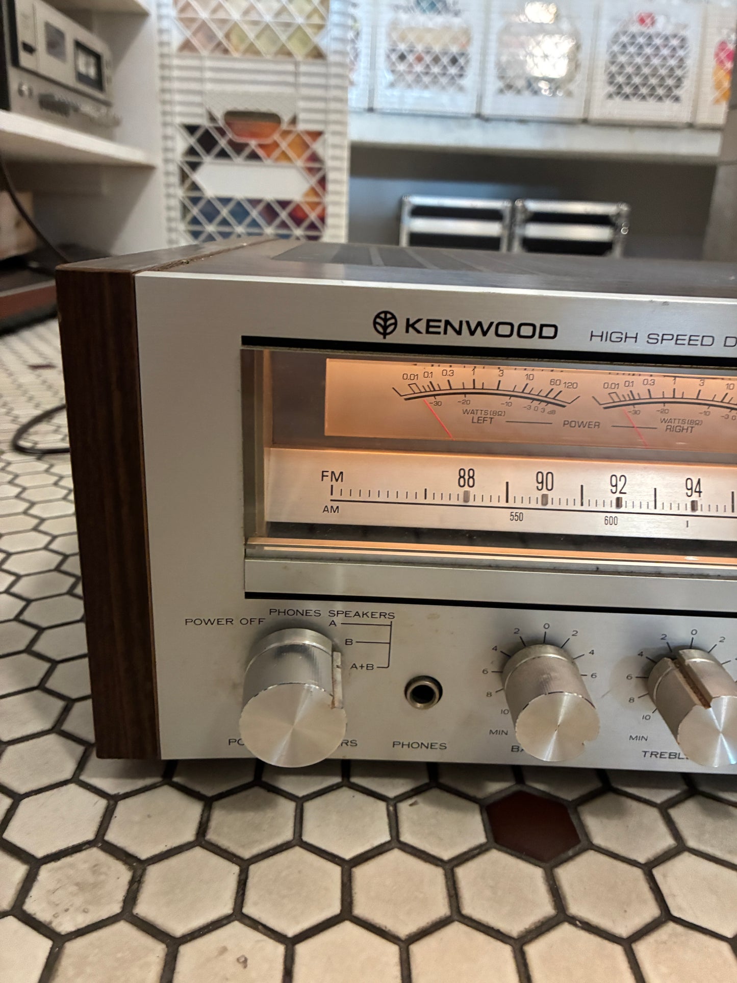 Kenwood KR-6050 Stereo Receiver