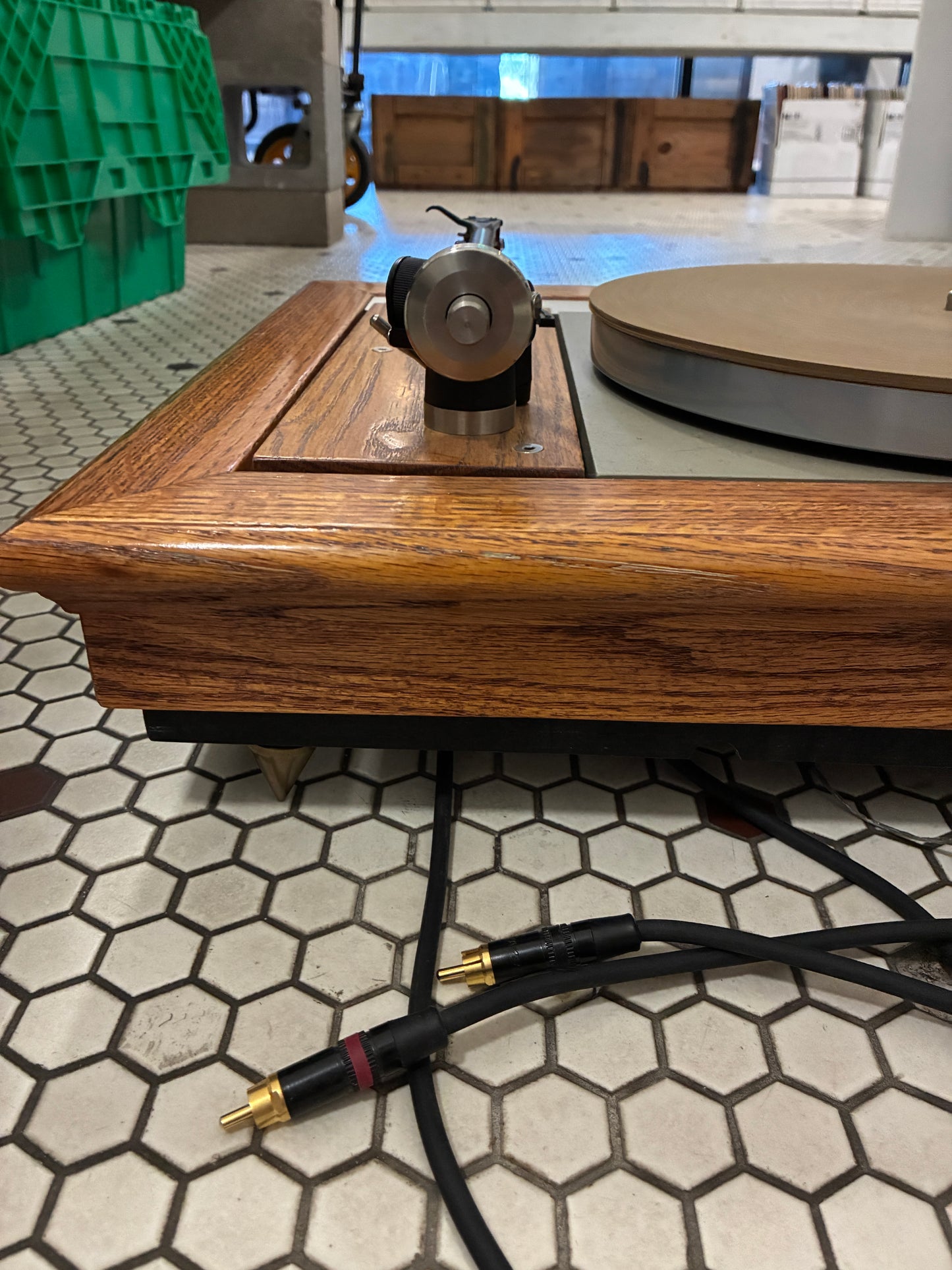 THORENS TD 125 With Rega RB880 Tonearm