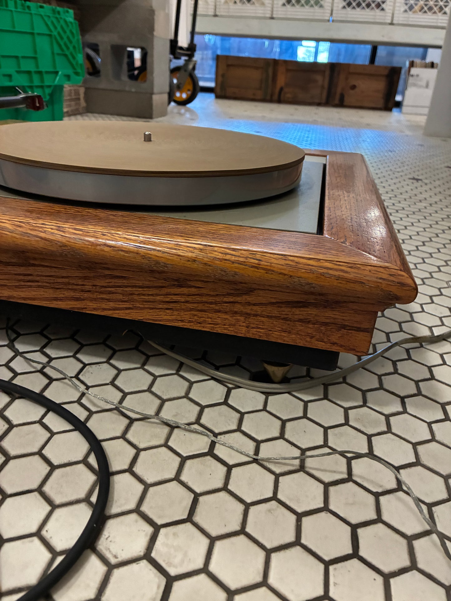 THORENS TD 125 With Rega RB880 Tonearm