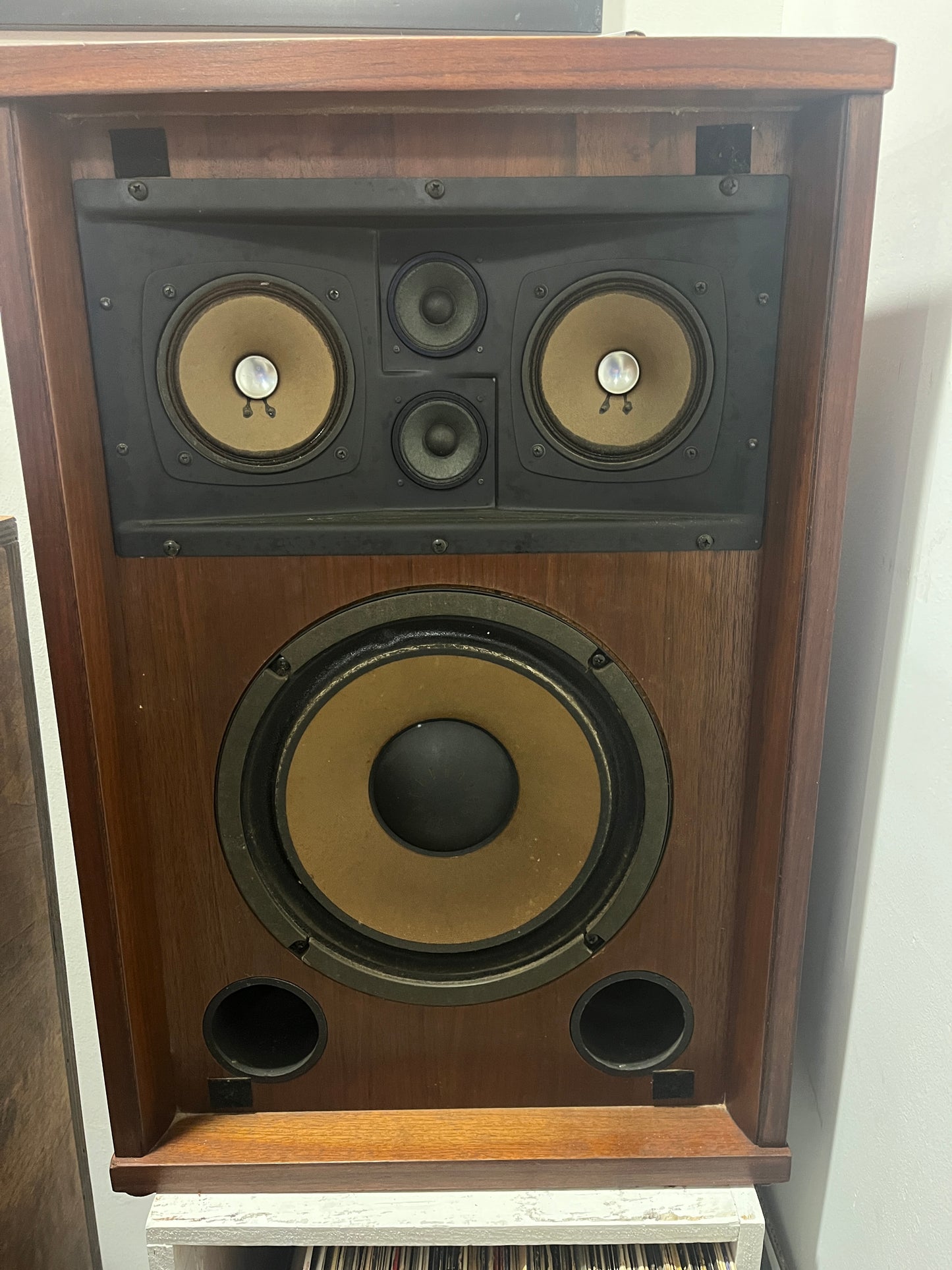 Sansui SP-1200 Speakers