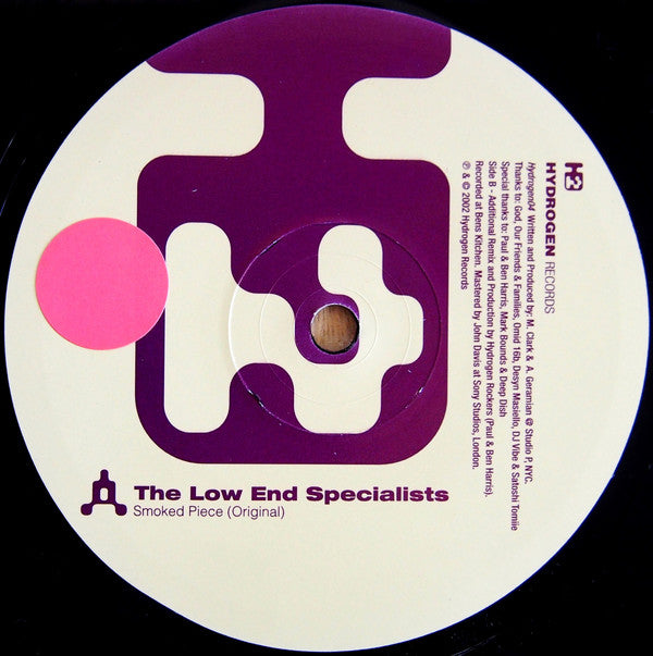 Low End Specialists : Smoked Piece (12")